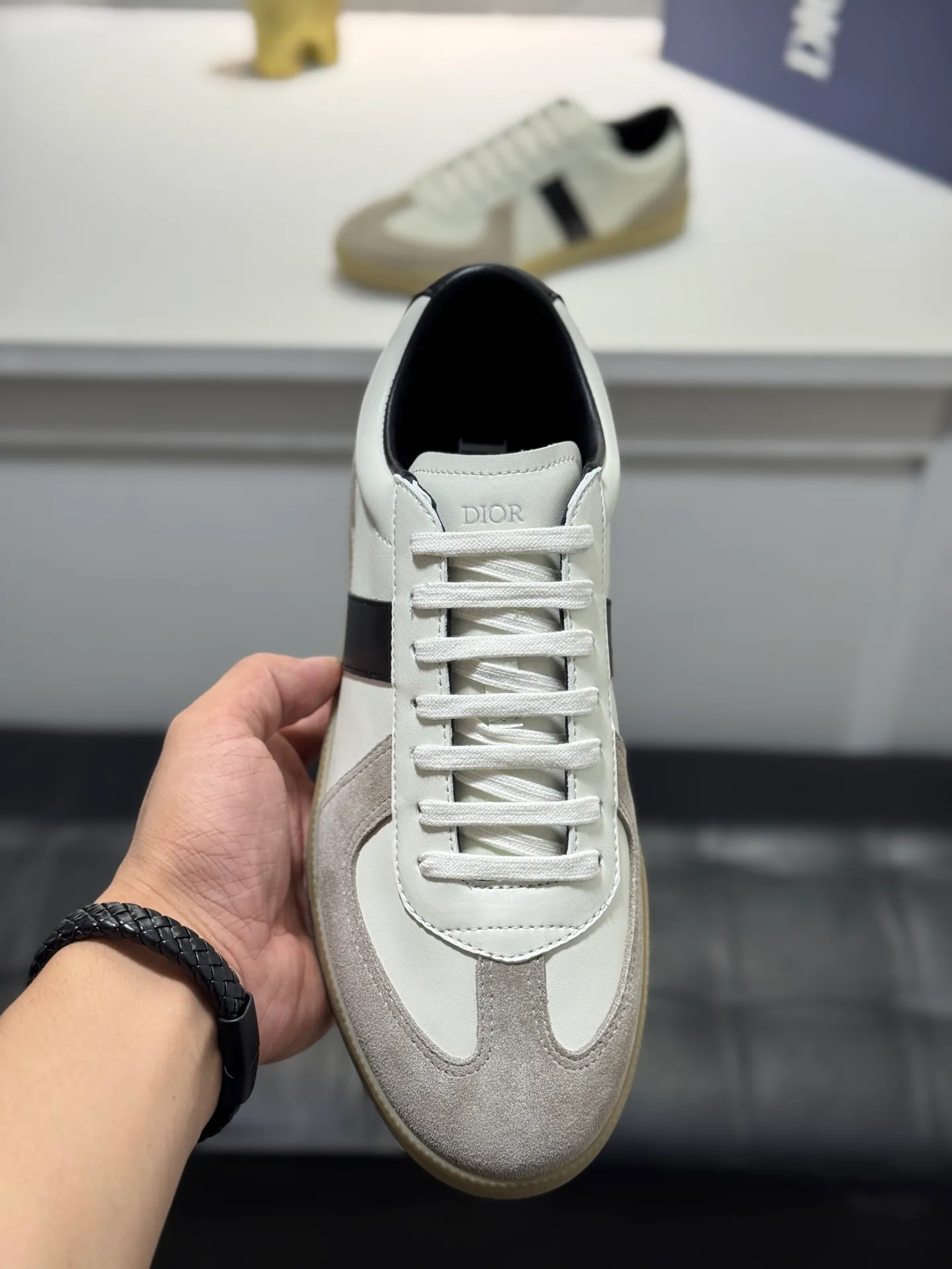 Men's Men's Shoes💰380【New Style】🎠🎠Dior🔍Top Purchasing Agency🇮🇹Di's hot style super popular sneakers are synchronized with the new product counters. The uppers are original Italian imported cowhide, the logo graphics are perfectly reproduced with complex craftsmanship necessary for fashionistas, and the imported soft sheepskin lining is Sole: The original sole is specially provided by the original factory. The exclusive movable molded sole is super comfortable. The original factory follows the order. 🔍🔍Multiple colors are available. You can enter and exit the counter at will. Welcome to compare. A must-have for trendy men. Code number: 38-44 (45 customized